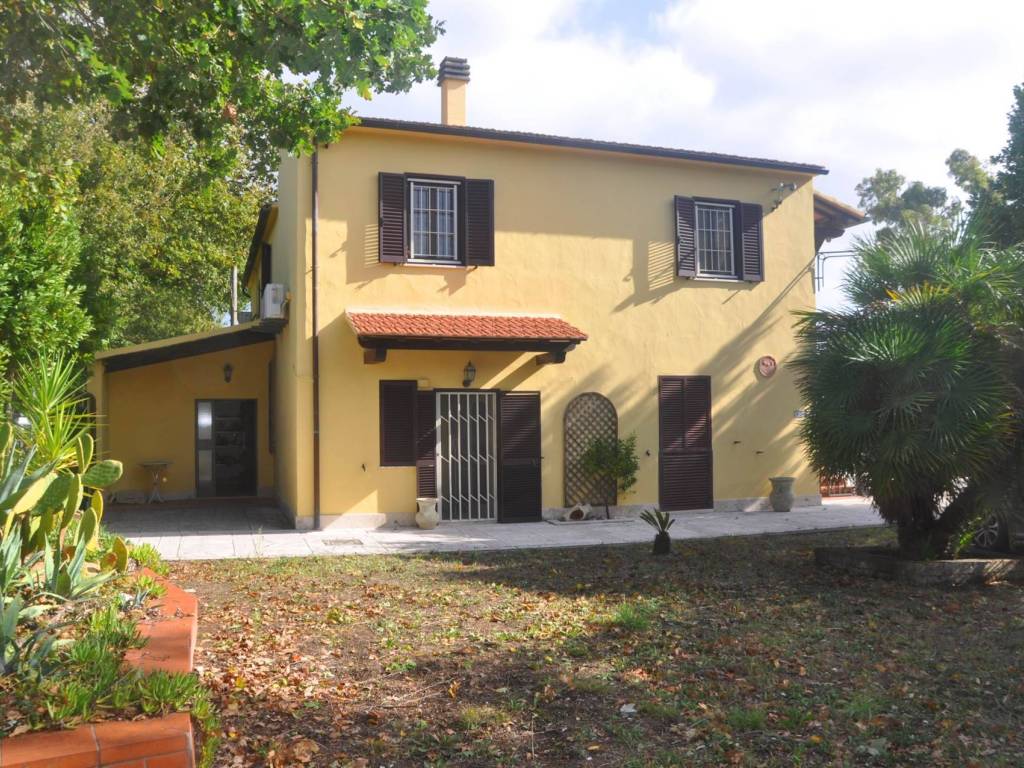 Rustico / casale a Castellina marittima in Via Aia Vecchia - Foto 2
