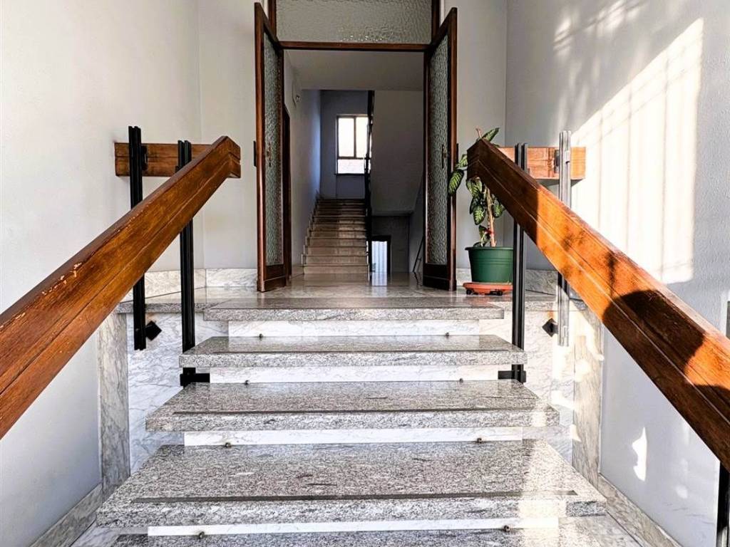 Appartamento a Chieri in Via Vittorio Emanuele, 11 - Foto 3