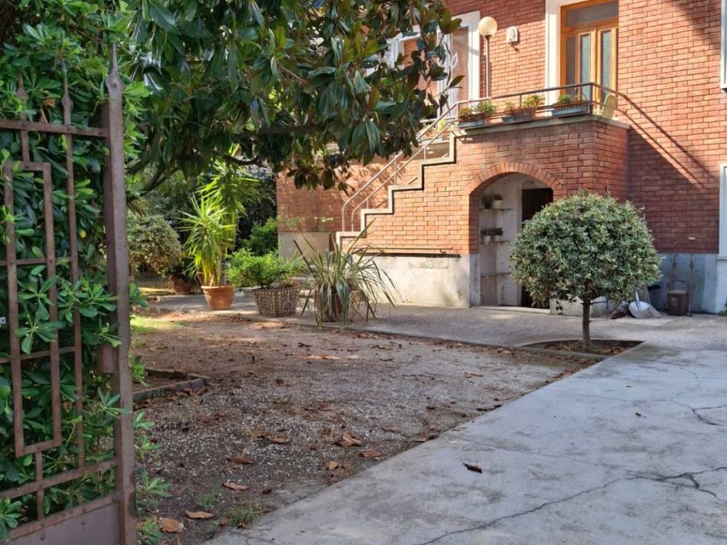 Villa a Riccione in Viale Galliano - Foto 2