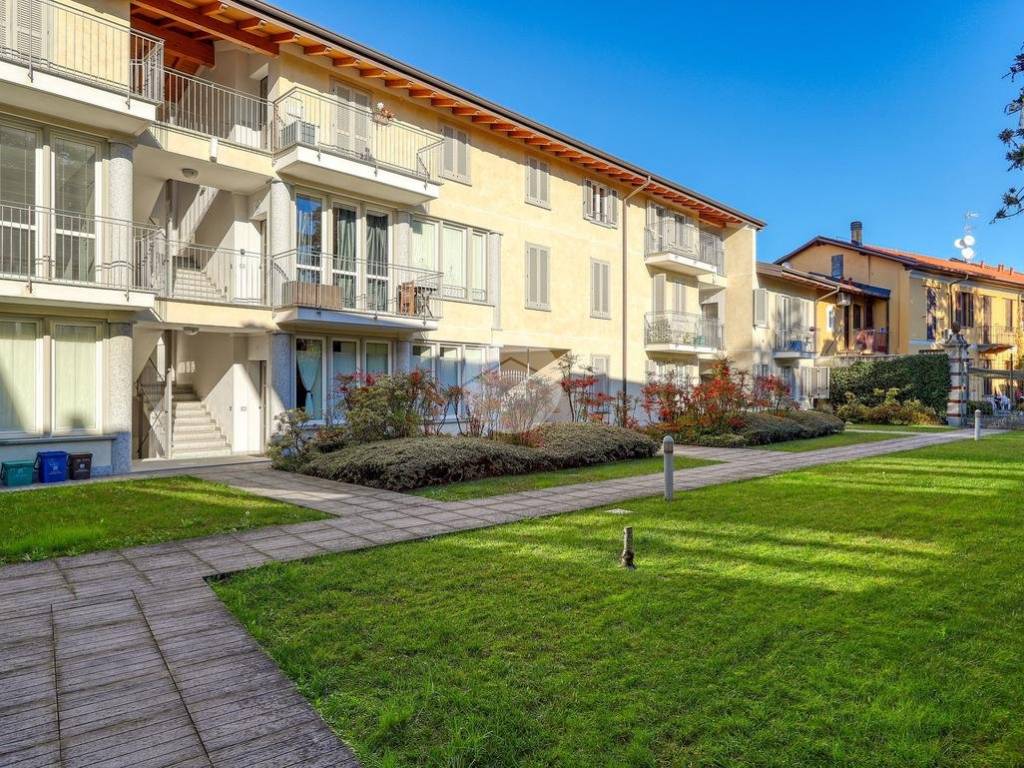 Appartamento a Somma lombardo in Corso Europa, 4 - Foto 4