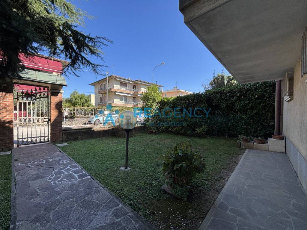 Villa a Creazzo in Via Arturo Ferrarin - Foto 5