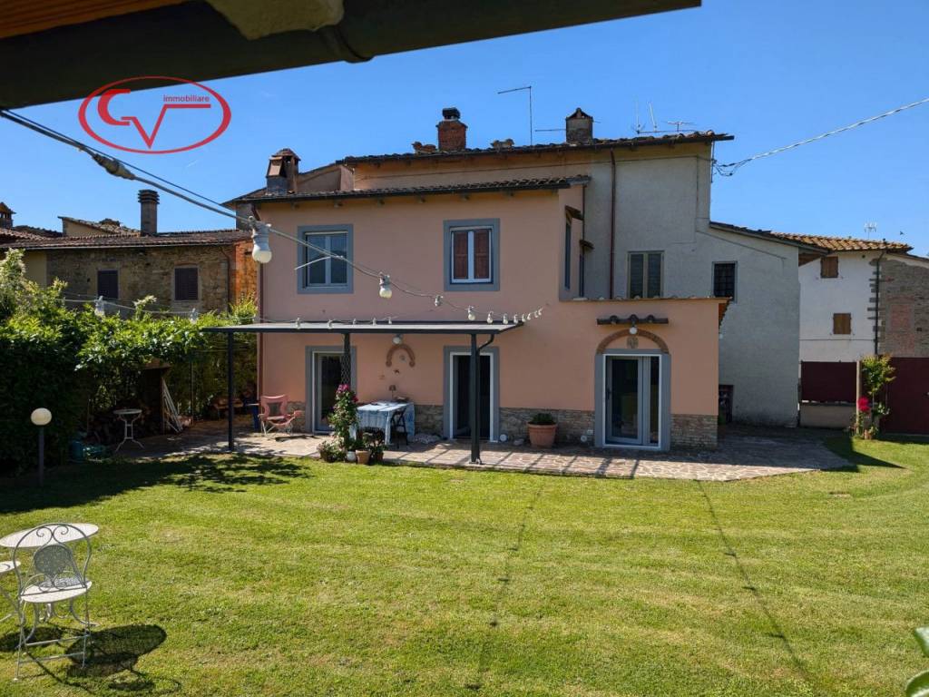 Villetta a schiera a Terranuova bracciolini in Strada Comunale della Traiana - Foto 3