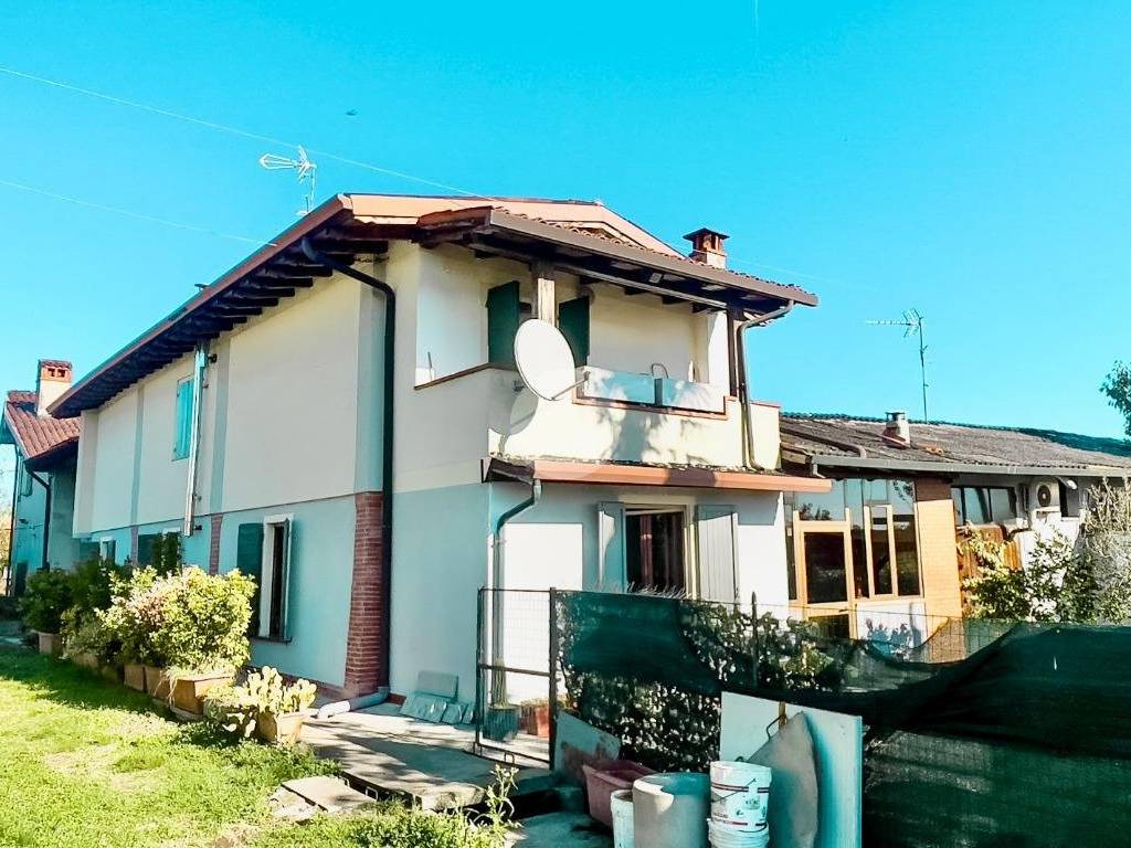 Casa indipendente a Chiari in Via S. Giovanni, 1 - Foto 2