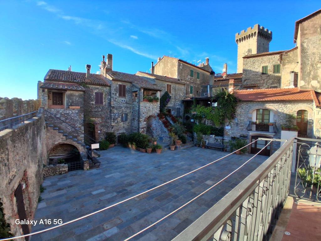 Appartamento a Capalbio in Piazza Magenta, 14 - Foto 2