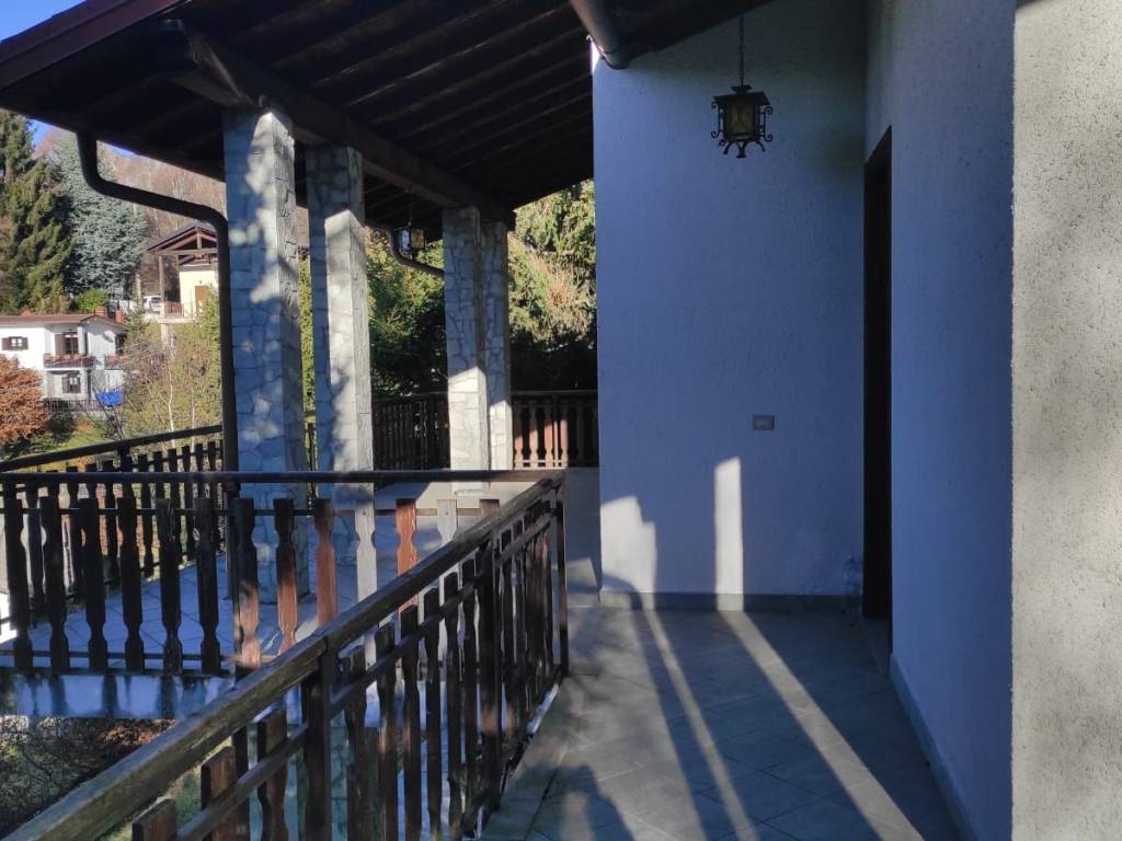 Villa a Mandello del lario in Via del Ram - Foto 3