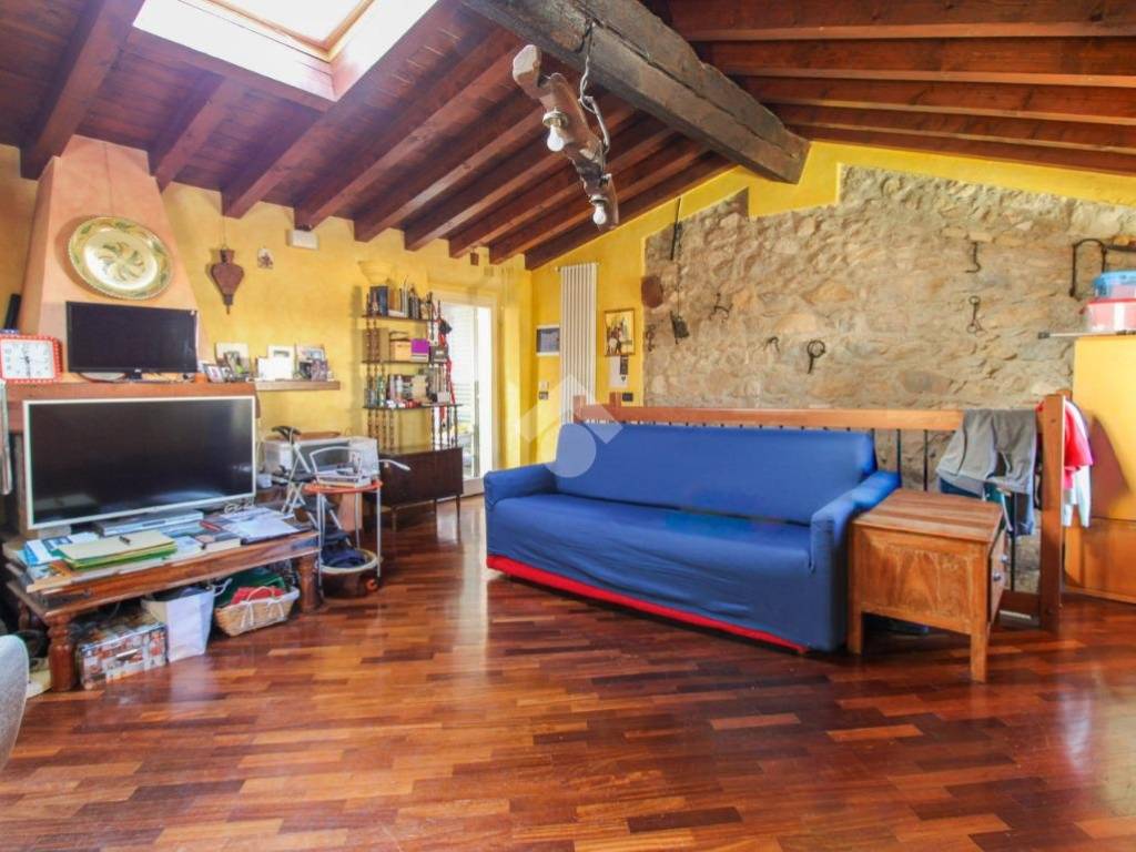 Casa indipendente a Salò in Vicolo Lucia Fiorini - Foto 4
