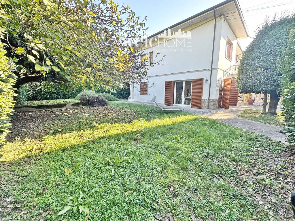 Villa a Campi bisenzio in Via Gaetano Donizetti - Foto 4