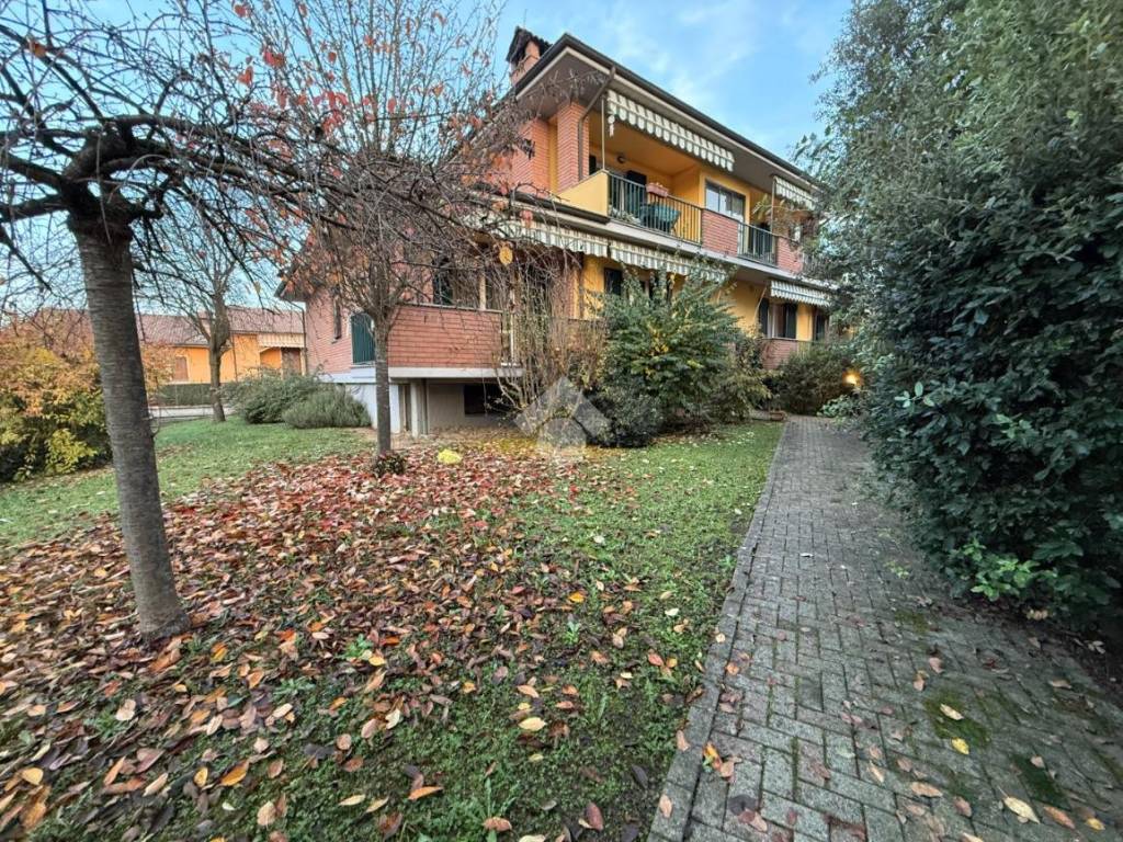 Appartamento a Portalbera in Via G. Carducci, 16 - Foto 2