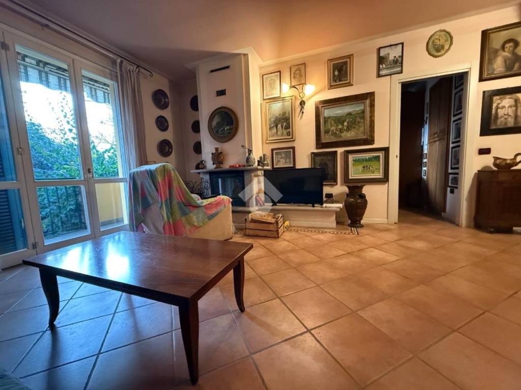 Appartamento a Portalbera in Via G. Carducci, 16 - Foto 4