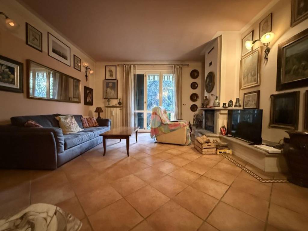 Appartamento a Portalbera in Via G. Carducci, 16 - Foto 5