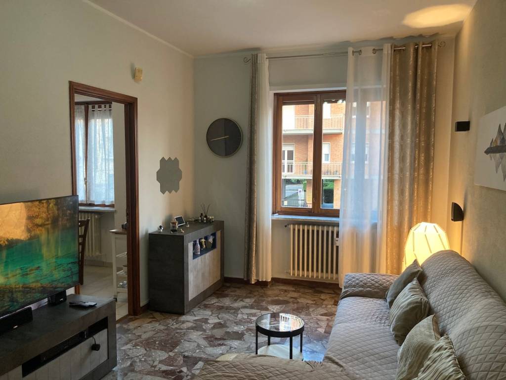 Appartamento a Chieri in Via Moncalvo, 2 - Foto 2