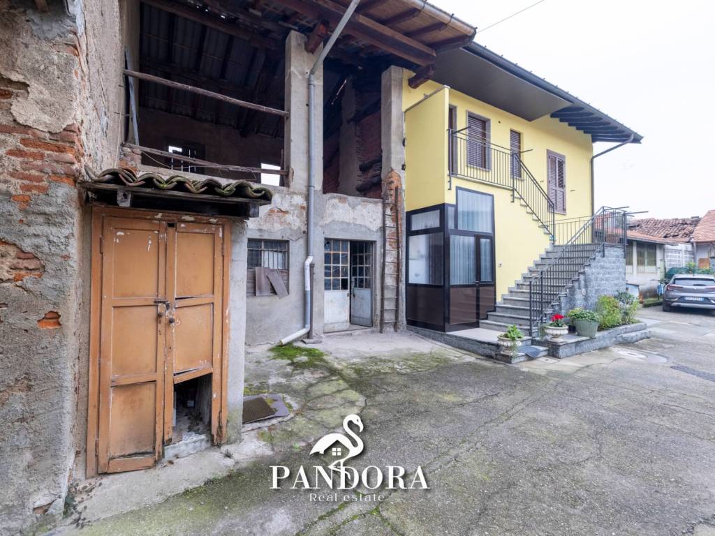 Rustico / casale a Samarate in Via Garibaldi, 21 - Foto 5