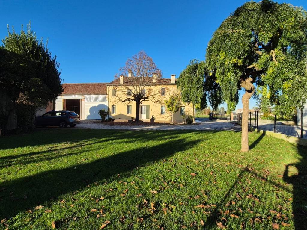 Casa indipendente a Asigliano veneto in Via Chiesole 3 - Foto 3