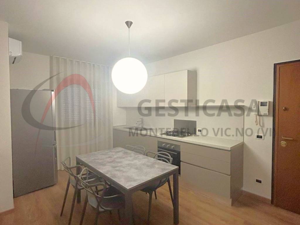 Appartamento a Arzignano in Via Ustica, 1 - Foto 2