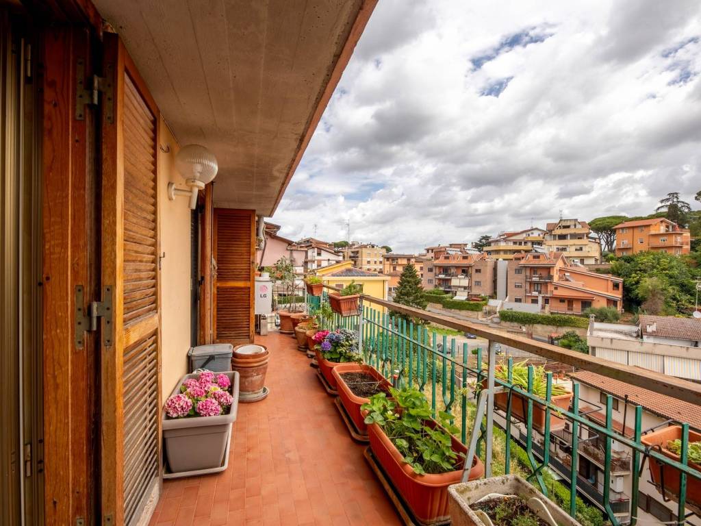 Appartamento a Castelnuovo di porto in VIA AMEDEO GIUSTINI - Foto 3
