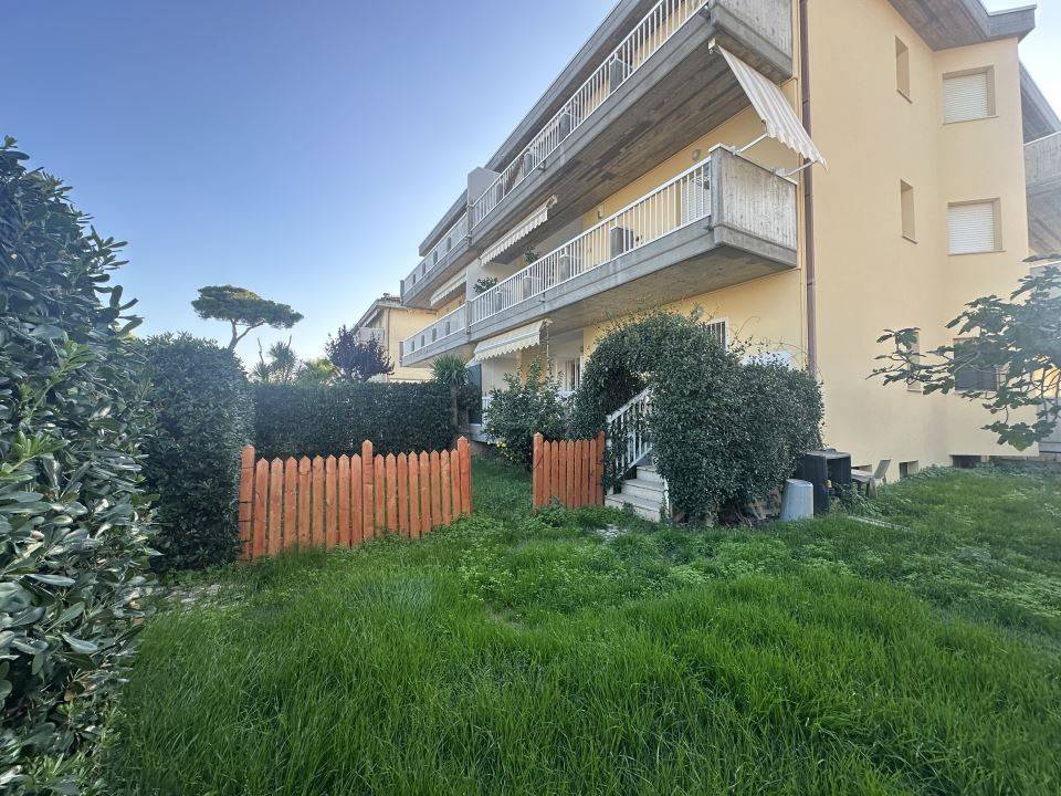 Appartamento a Roseto degli abruzzi in Via Dei Peligni snc - Foto 2