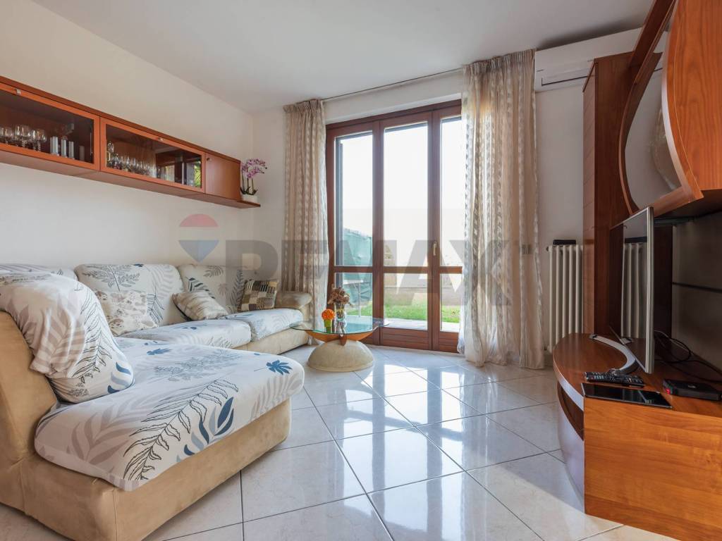 Villa a Sumirago in Via Milano - Foto 3