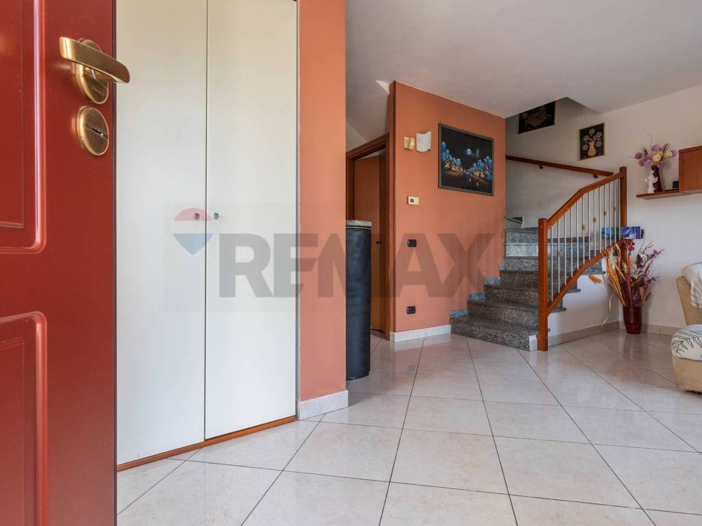 Villa a Sumirago in Via Milano - Foto 5