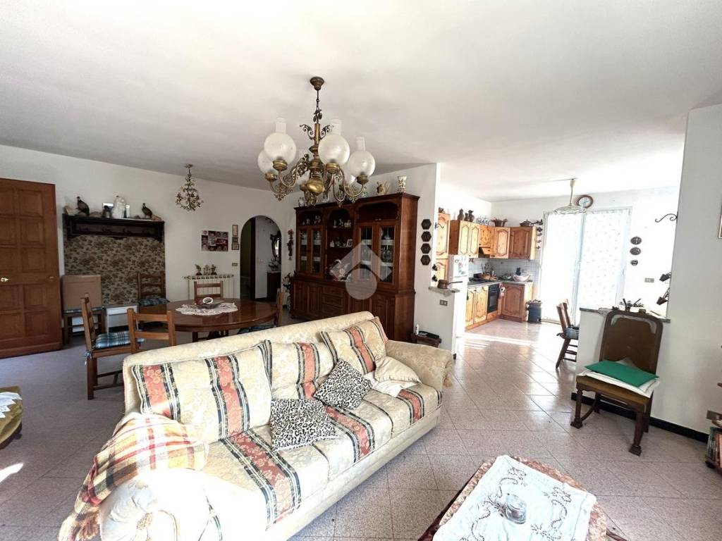 Villa a Serra riccò in Via Caffaro, 56 - Foto 2