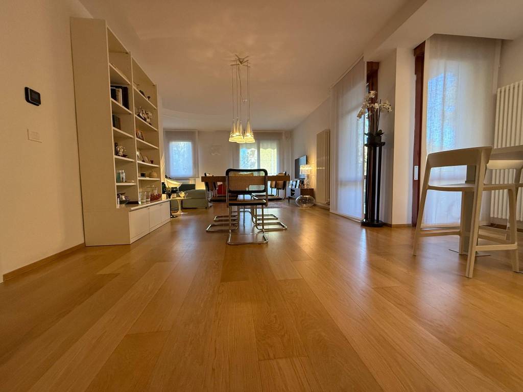 Appartamento a Padova in Via Piercandido Decembrio - Foto 4