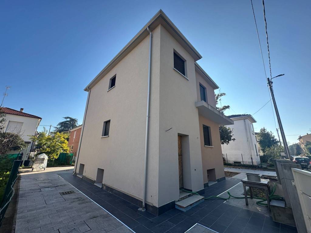 Villa a Imola in Via Paolina Liverani, 6 - Foto 2