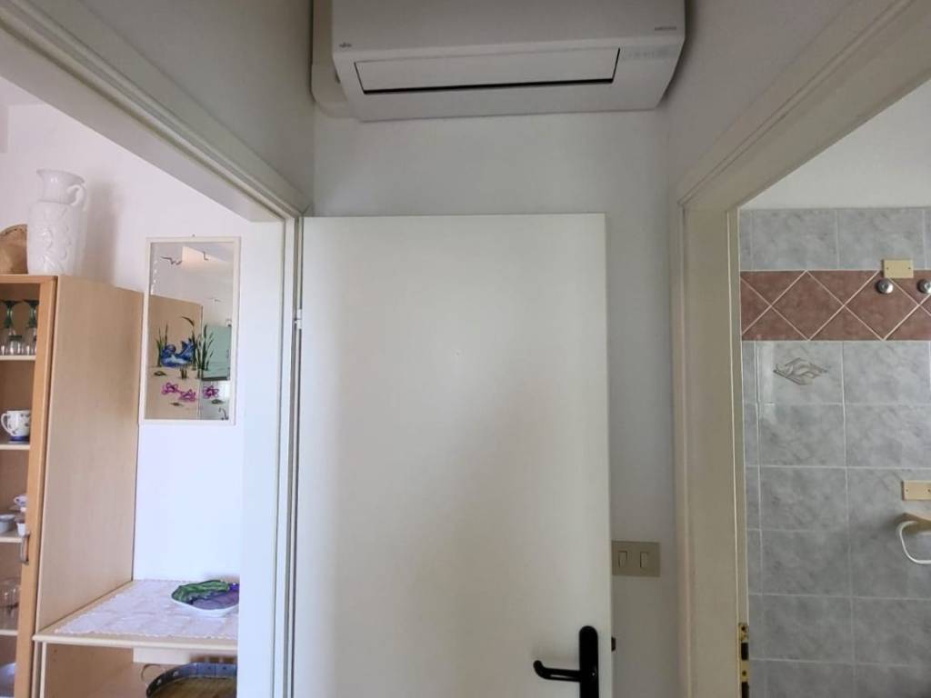 Appartamento a Comacchio in Viale Giovanni Pascoli, 10 - Foto 2