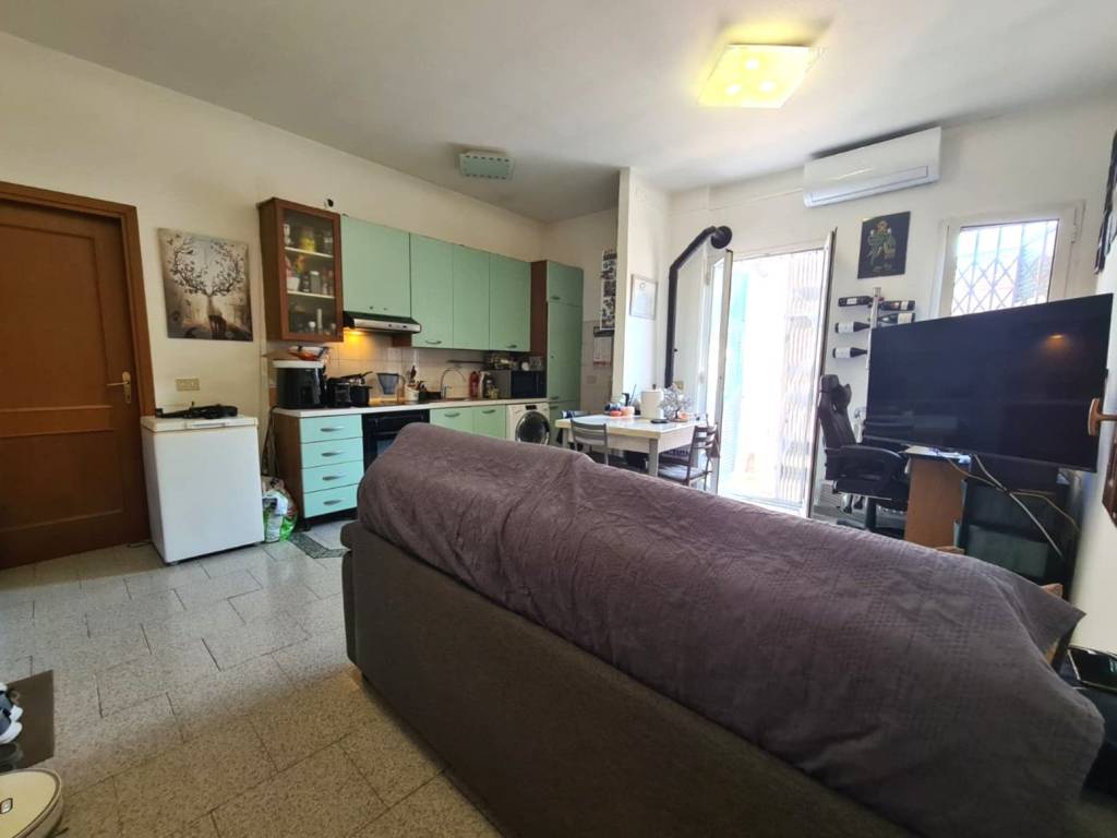 Appartamento a Albenga in Strada Rusineo - Foto 2