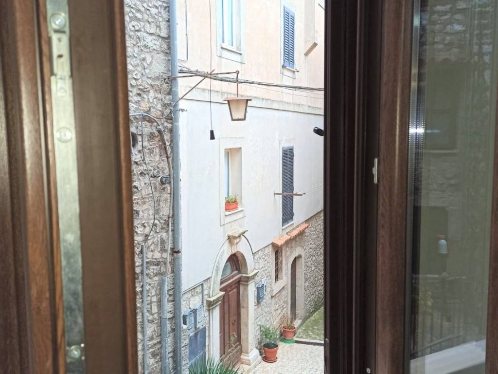 Appartamento a Bassiano in Via Plebiscito - Foto 3
