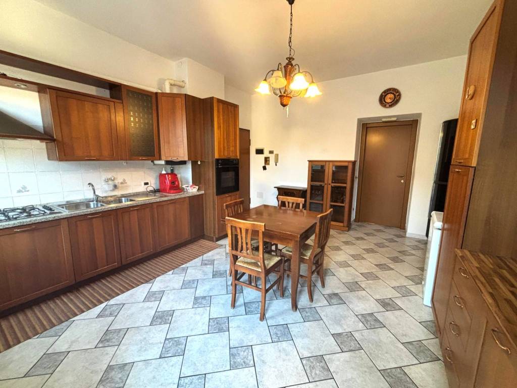 Appartamento a Albenga in Via al Piemonte - Foto 2