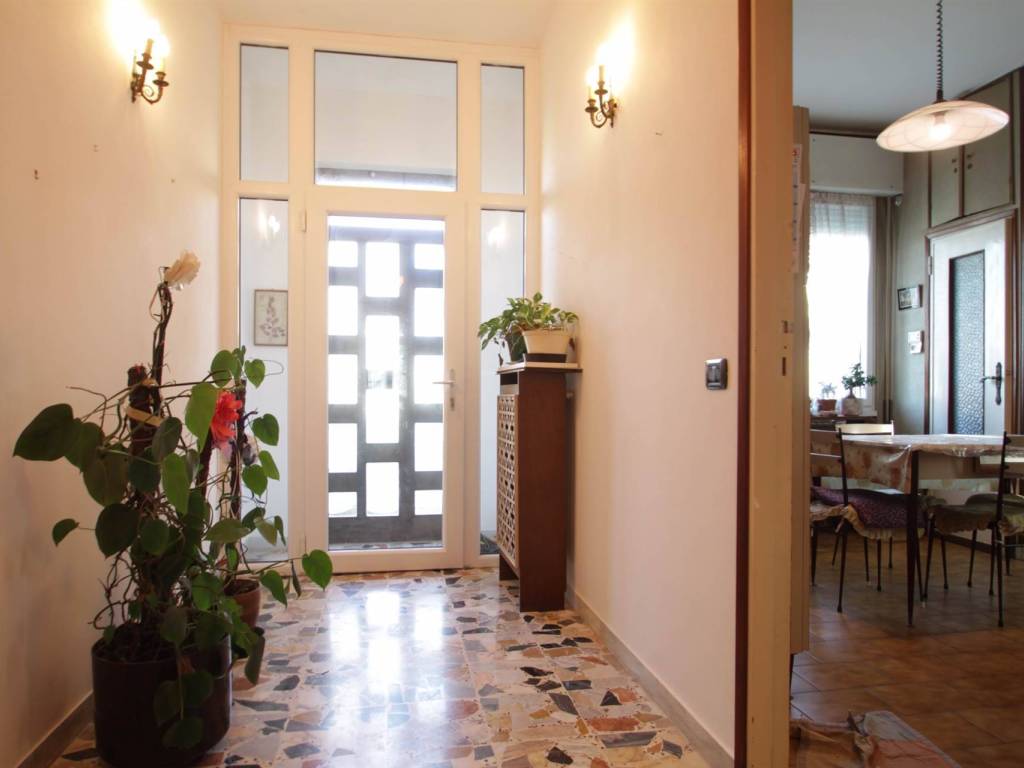 Casa indipendente a Cernusco sul naviglio in Via Adua , 71 - Foto 2