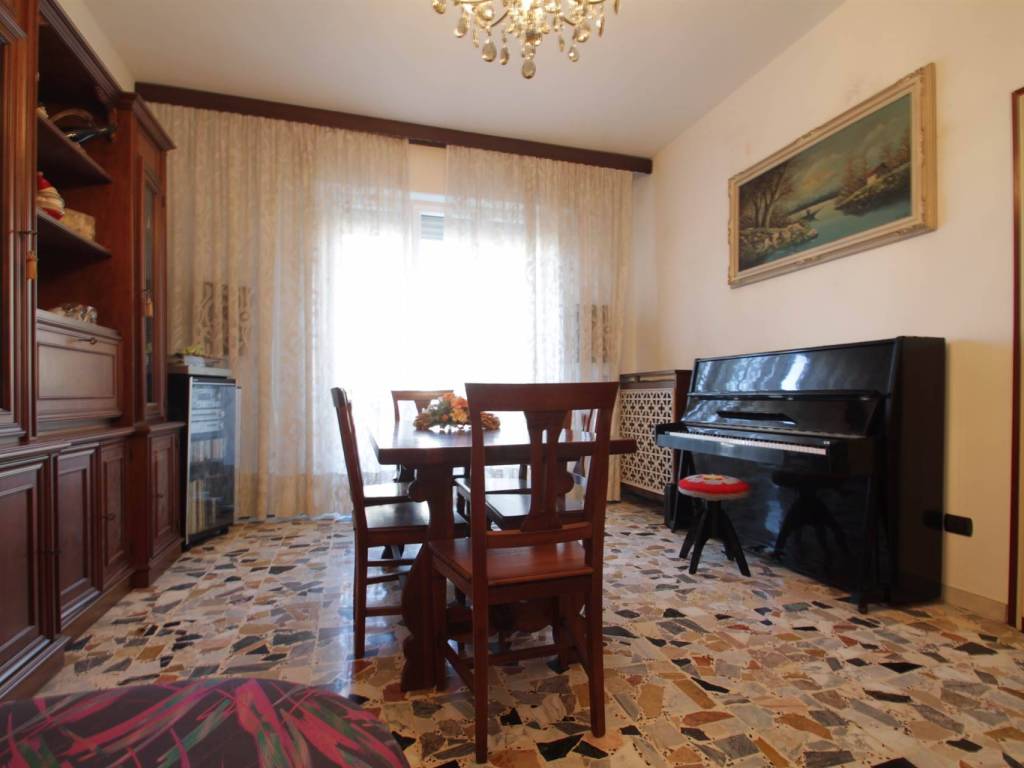 Casa indipendente a Cernusco sul naviglio in Via Adua , 71 - Foto 5