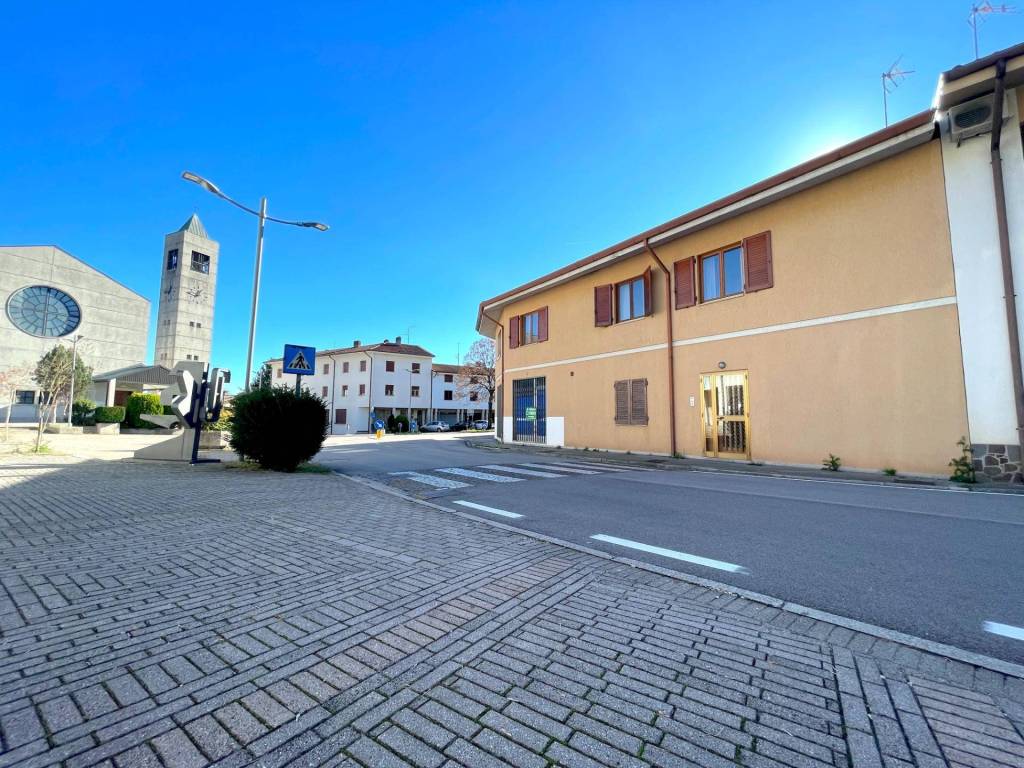 Appartamento a Buja in Piazza Madonna, 29 - Foto 2