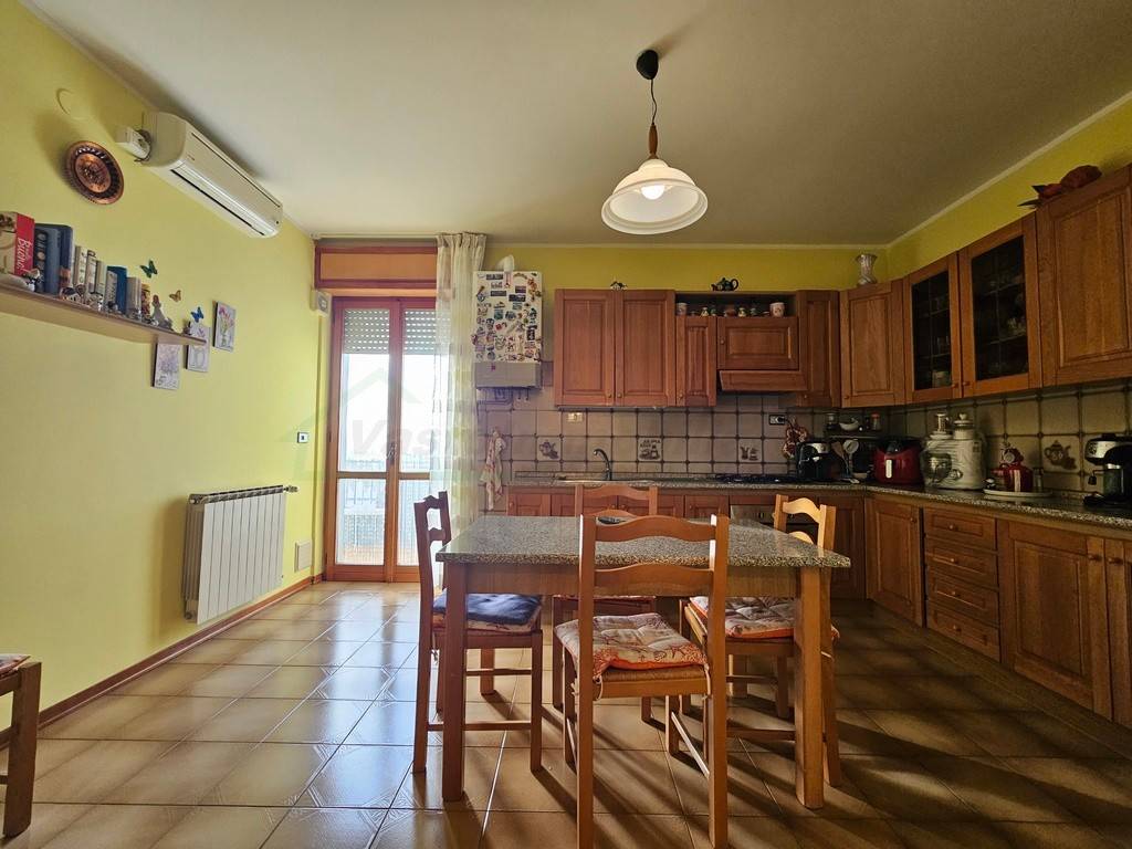 Appartamento a San salvo in Via Alessandria - Foto 5