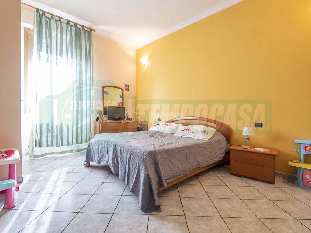 Appartamento a Gerenzano in Via per uboldo - Foto 3