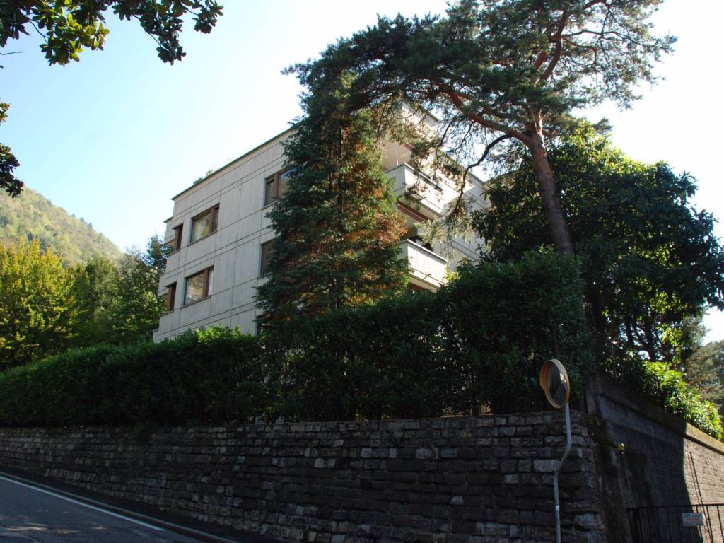 Appartamento a Como in Via Tommaso Grossi - Foto 2