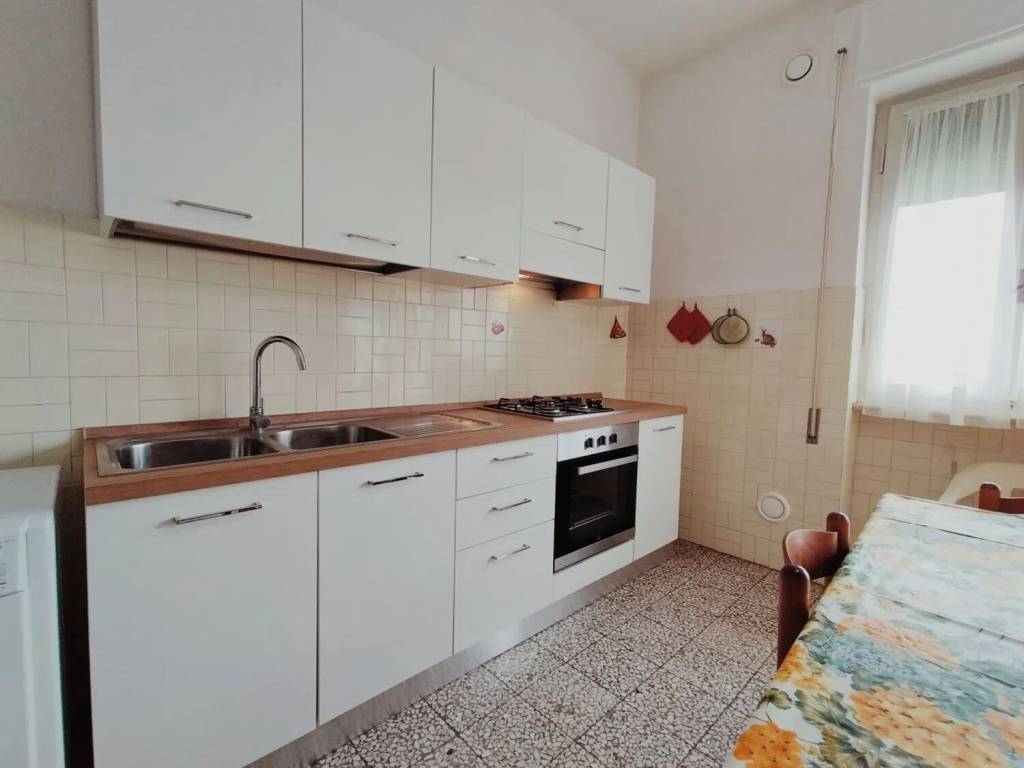 Appartamento a Follonica in Via Litoranea, 202 - Foto 2