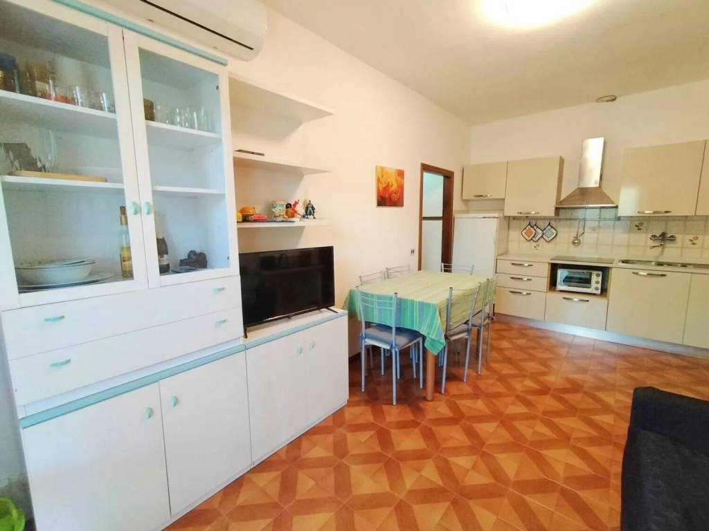 Appartamento a Follonica in Largo Vienna, 1 - Foto 4