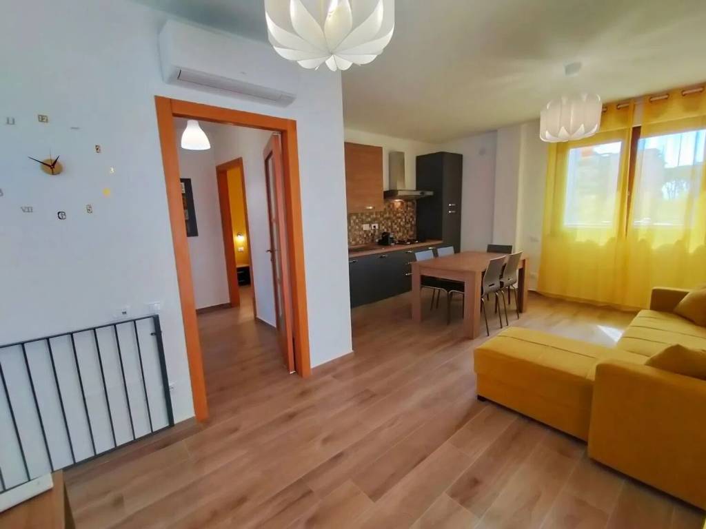 Appartamento a Follonica in Via Litoranea - Foto 3