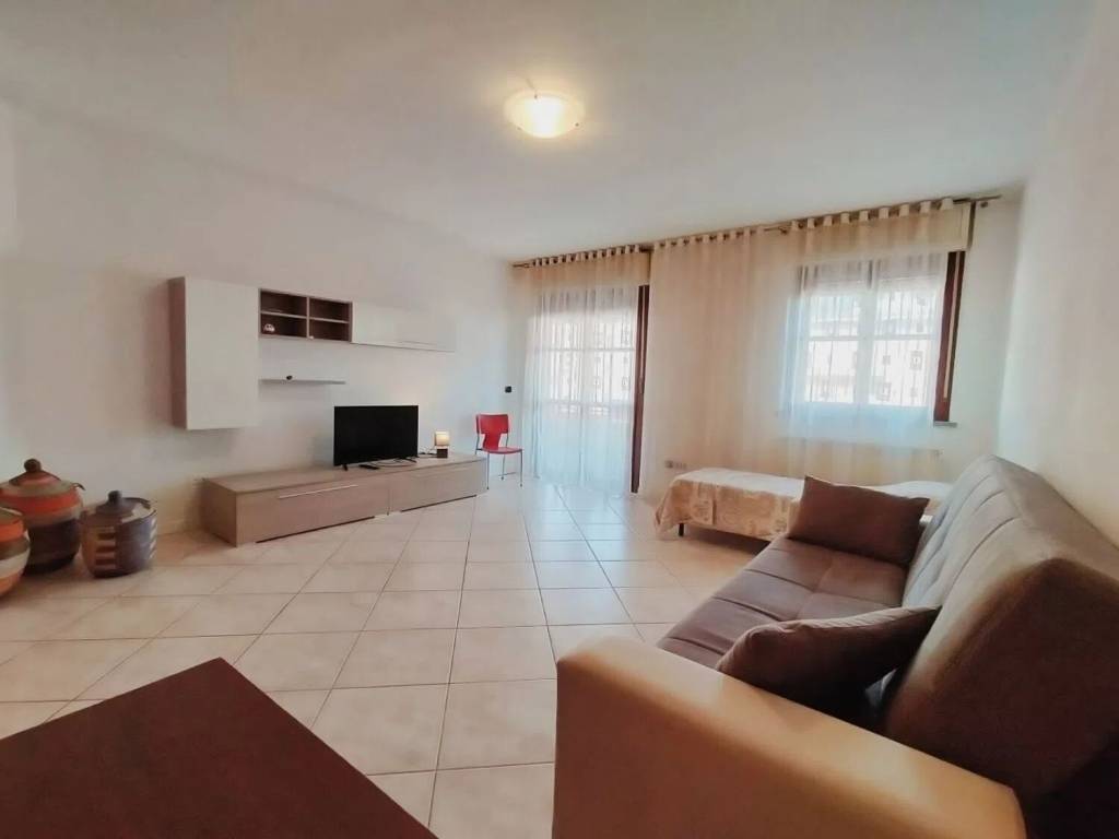Appartamento a Follonica in Via Litoranea - Foto 2