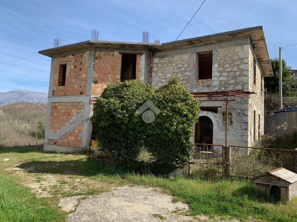 Rustico / casale a Atina in Via del Belvedere, 399 - Foto 2