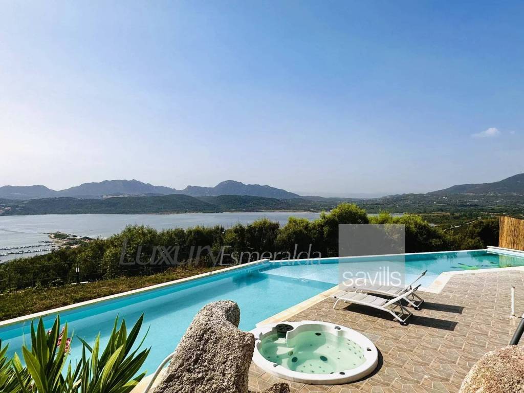 Villa a Olbia in Via Cugnana Verde - Foto 2