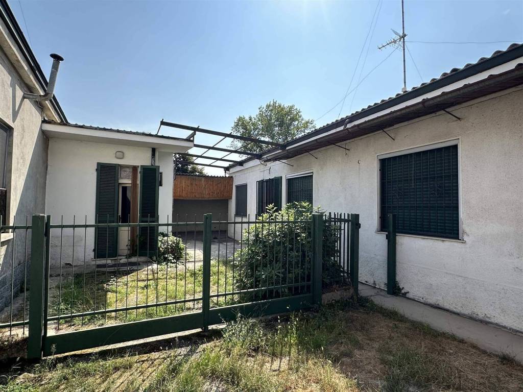 Casa indipendente a Sant'angelo lodigiano in Via Statuto - Foto 4