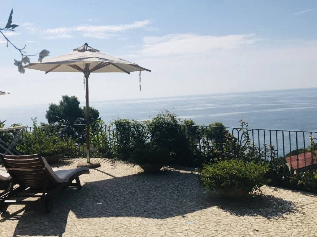 Villa a Terracina in Via Piazza Palatina, 17 - Foto 3