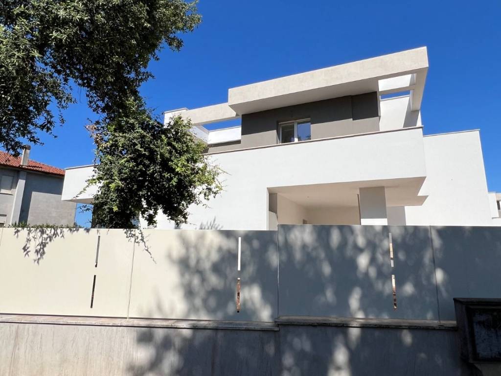 Villa a Cisterna di latina in Via delle Querce, 7 - Foto 5