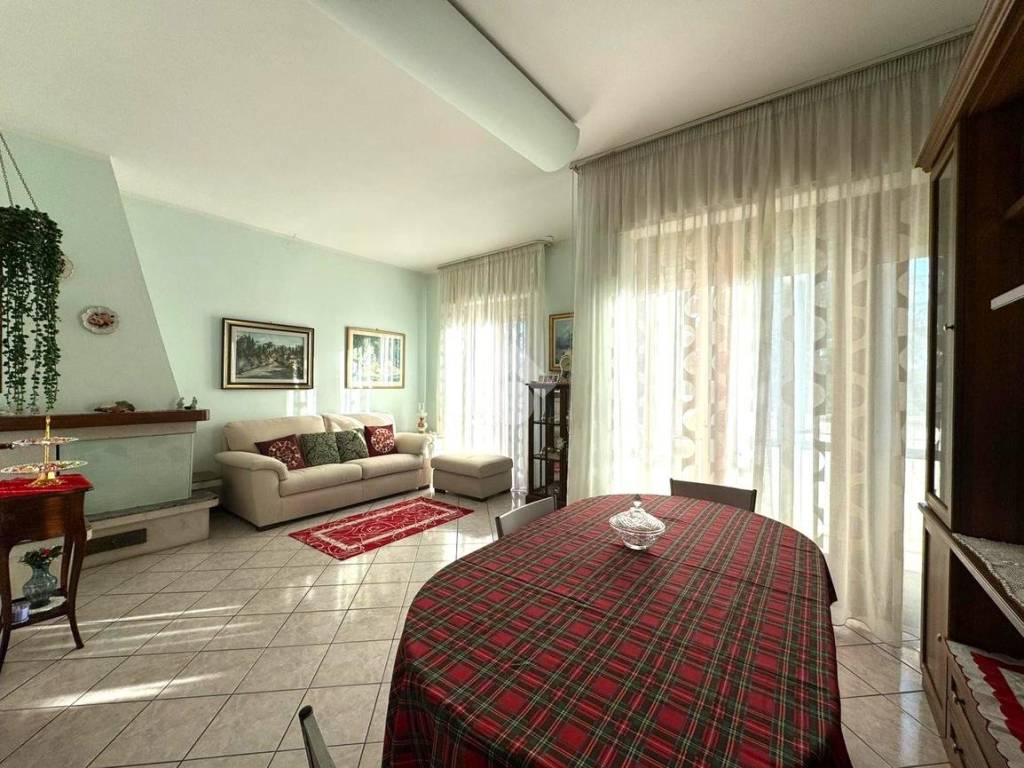 Appartamento a Montecatini-terme in via Ticino, 15 - Foto 5