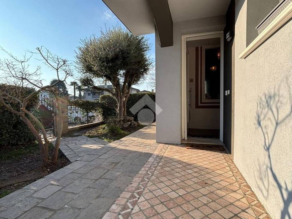 Villa a Brugine in Via Papa Giovanni XXIII, 11 - Foto 4