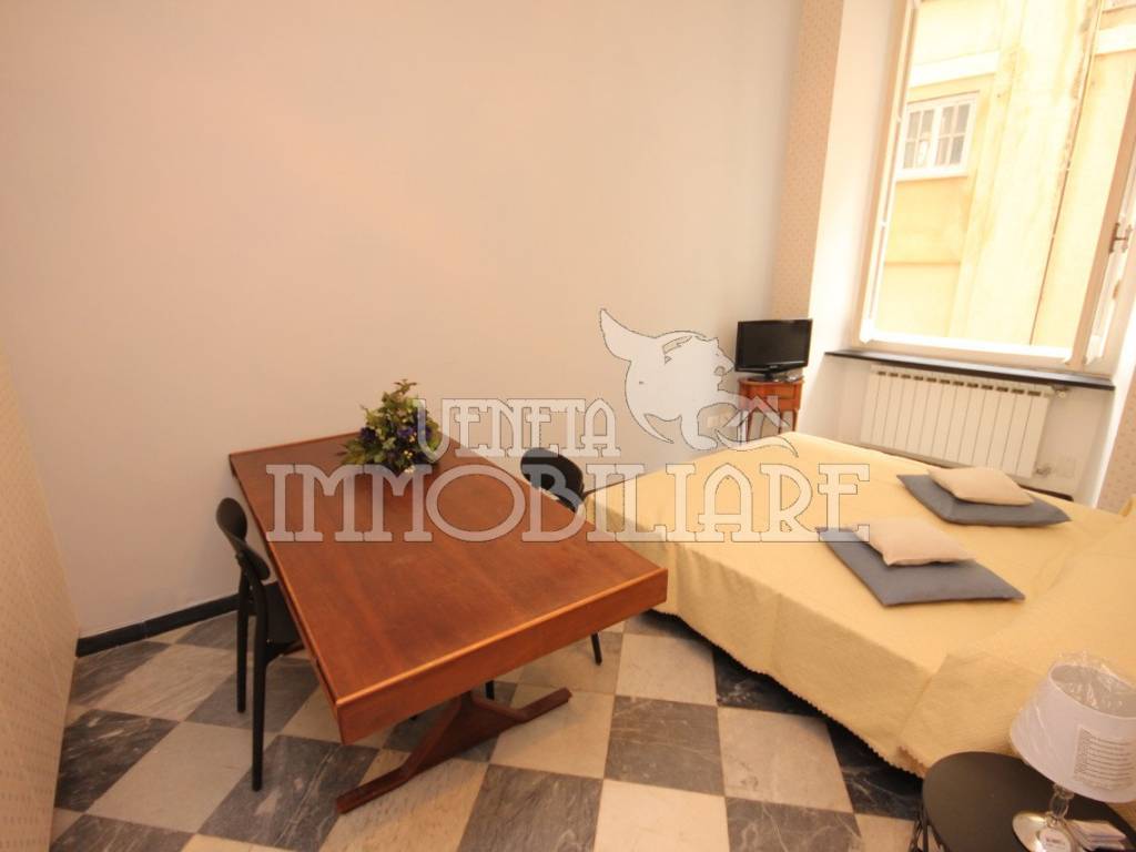 Appartamento a Genova in Piazza de Marini - Foto 2
