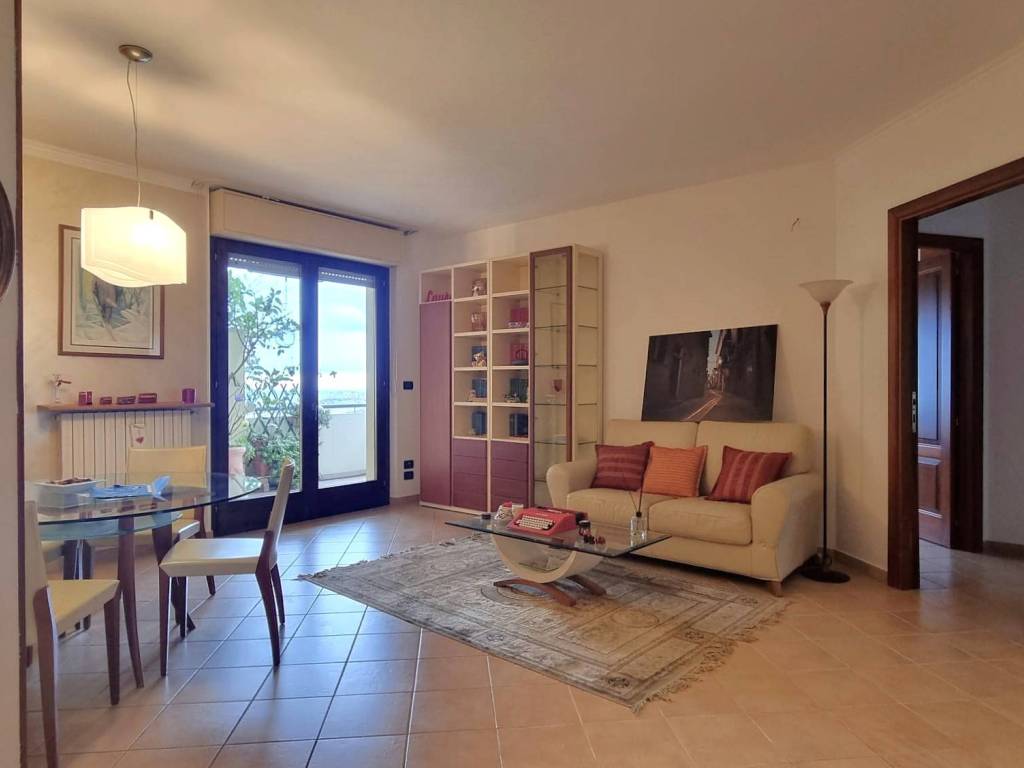 Appartamento a Città sant'angelo in Via dell'Edicola, 20 - Foto 4
