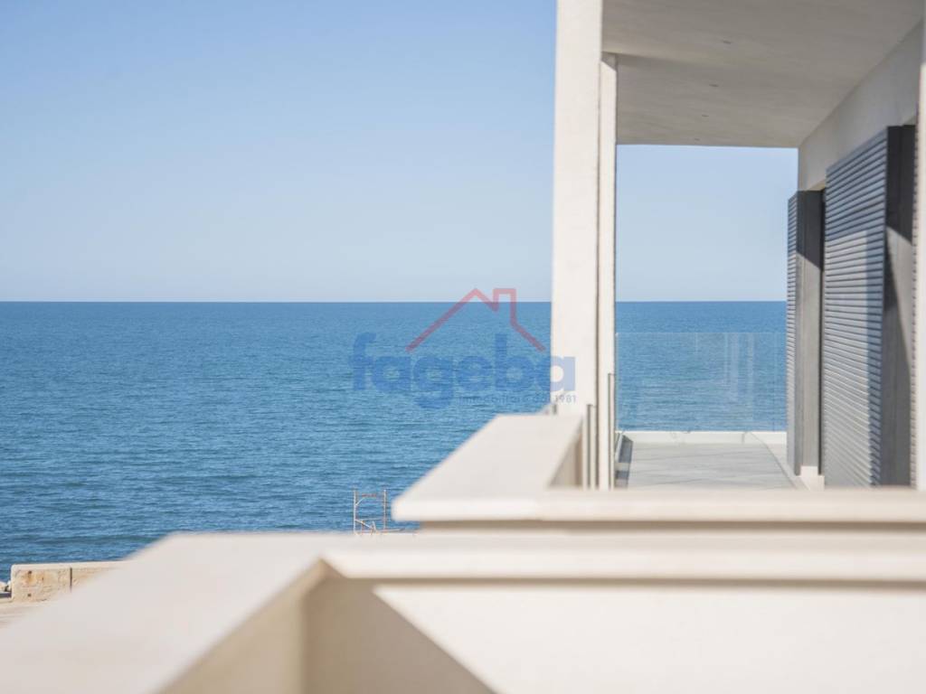 Appartamento a Trani in Lungomare Cristoforo Colombo, 138 - Foto 2