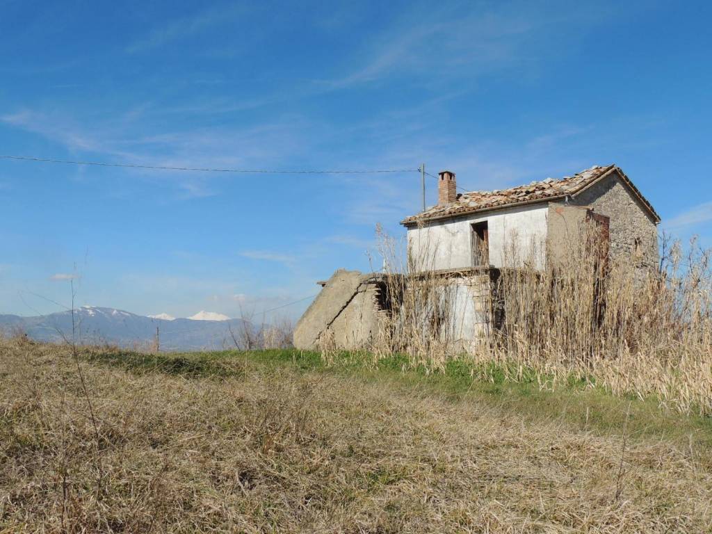 Rustico / casale a Abbateggio in Via Madonna dell'Elcina - Foto 2